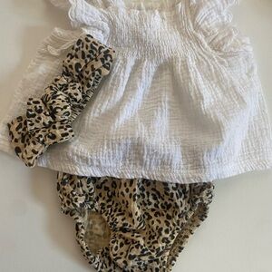 Rachel Zoe White and Leopard Print Diaper Cover Set